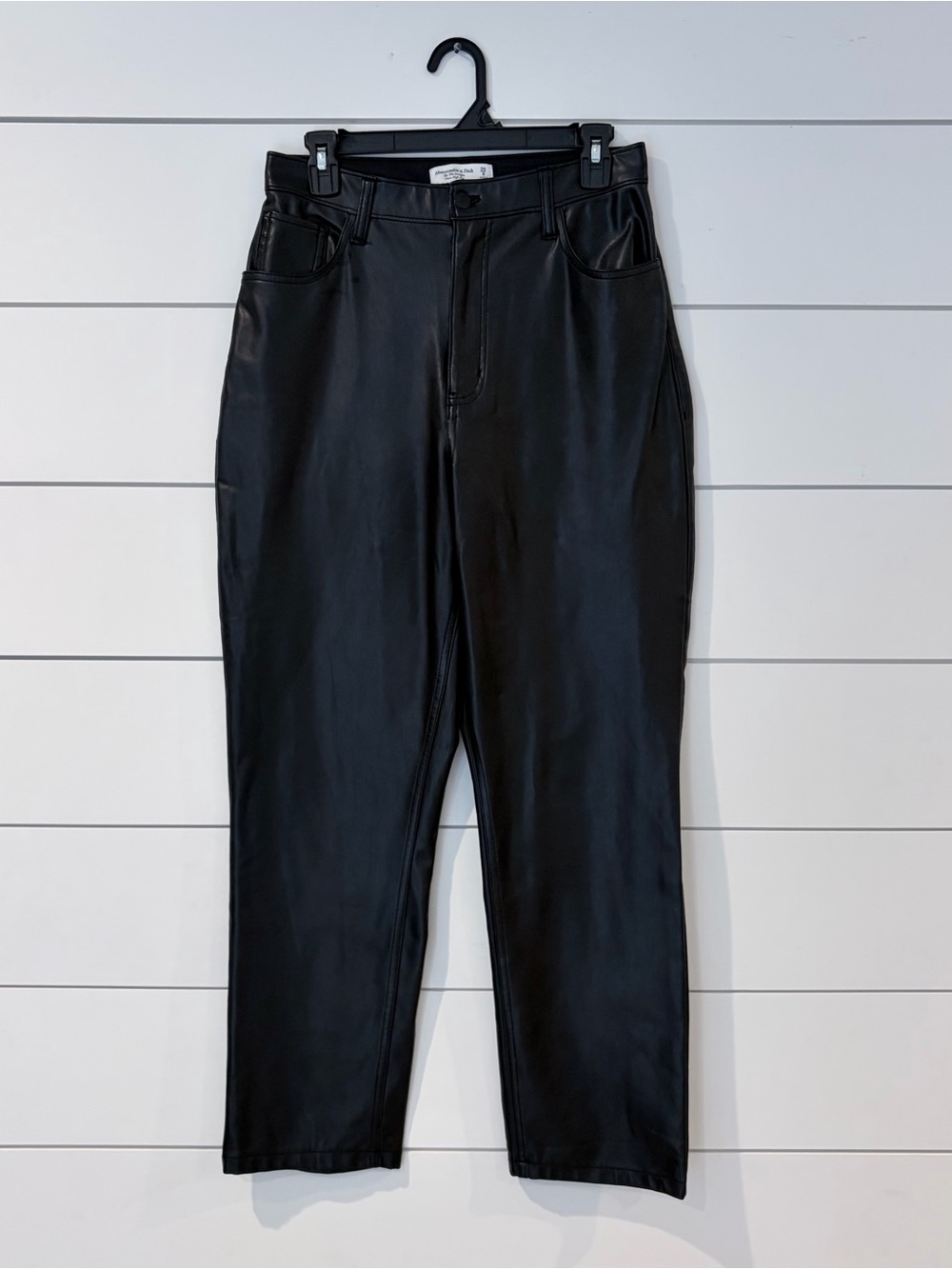 Abercrombie Vegan Leather 90s Straight Pants 29/8 Clean Girl Moto Core Mobwife